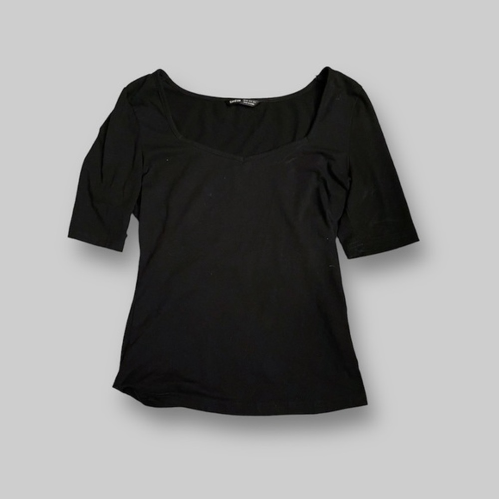 [FREE SHIPPING] SHEIN Women’s Black Sweetheart Neckline Slim Tee